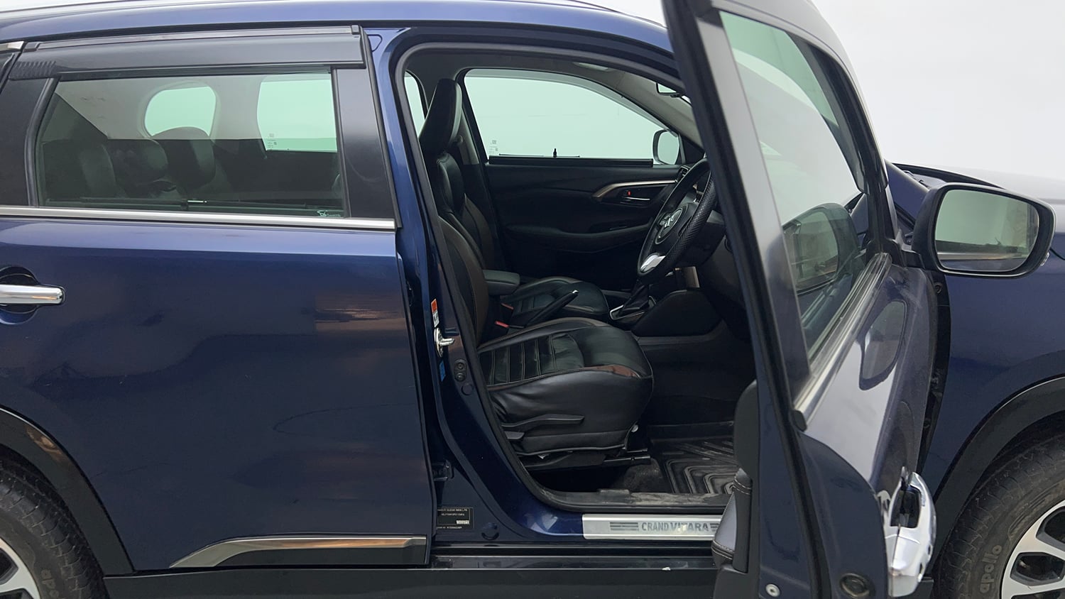 Used 2023 Maruti Suzuki Grand Vitara Zeta Plus Intelligent Hybrid eCVT Hybrid Automatic interior RIGHT SIDE FRONT DOOR CABIN VIEW
