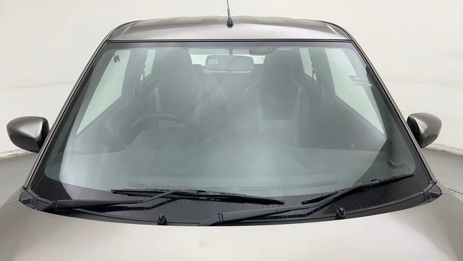 Used 2024 Maruti Suzuki Wagon R VXI 1.0 Petrol Manual exterior FRONT WINDSHIELD VIEW