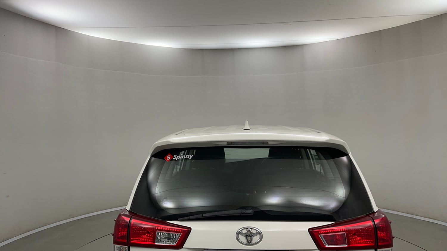 Used 2019 Toyota Innova Crysta 2.4 V 7 STR Diesel Manual exterior BACK WINDSHIELD VIEW