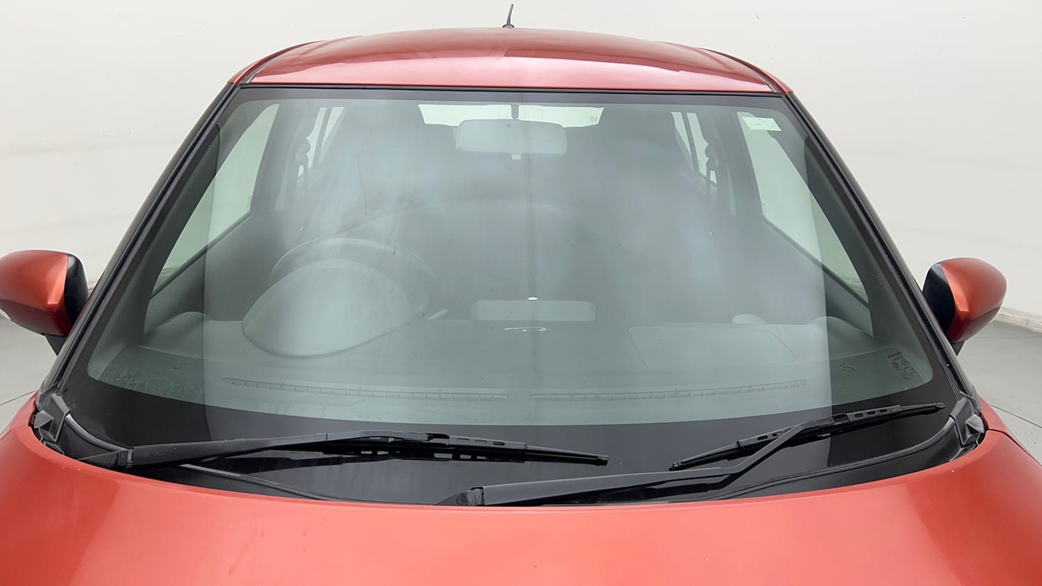 Used 2018 Maruti Suzuki Ignis Delta 1.2 AMT Petrol Automatic exterior FRONT WINDSHIELD VIEW