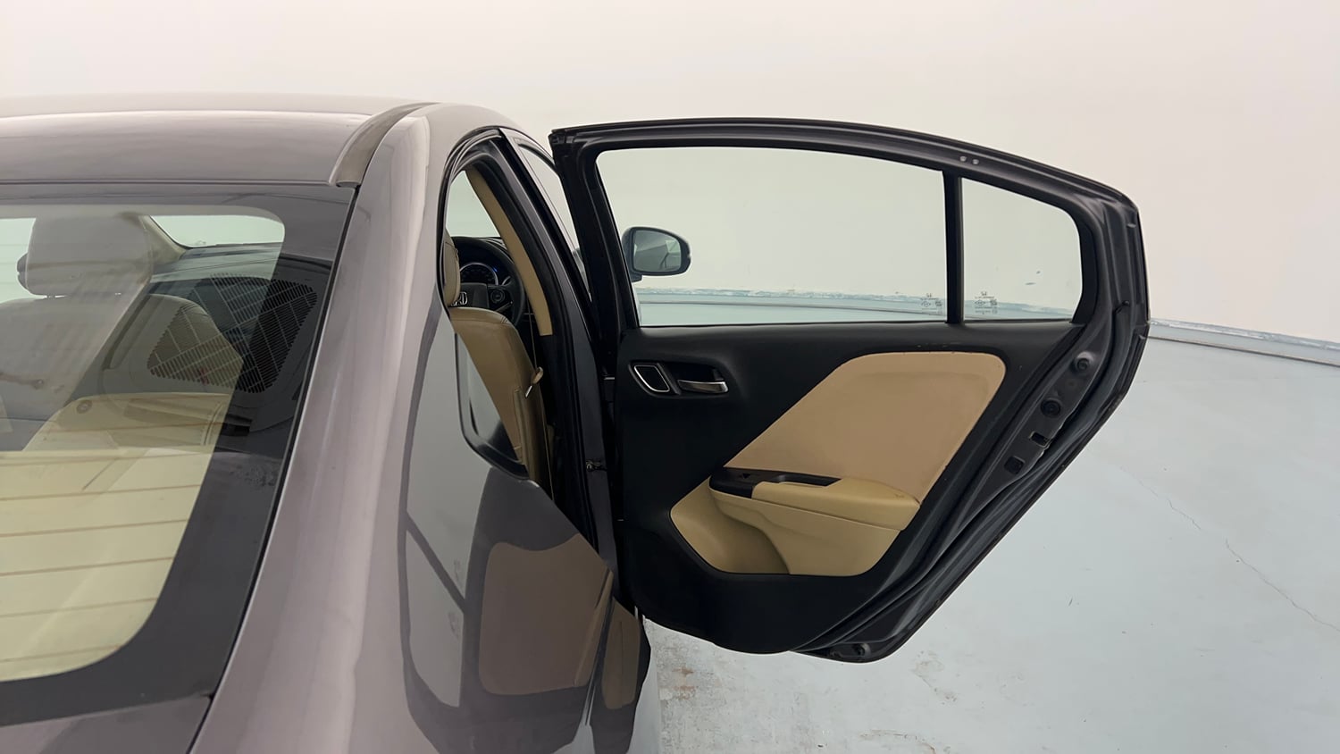 Used 2018 Honda City V Petrol Petrol Manual interior RIGHT REAR DOOR OPEN VIEW