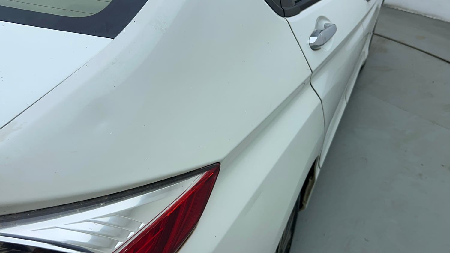 Used 2017 Honda City ZX CVT Petrol Petrol Automatic dents MINOR SCRATCH