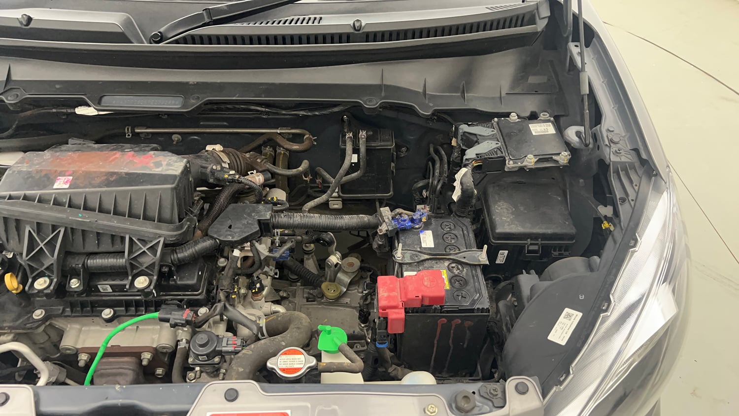 Used 2023 Maruti Suzuki Celerio VXi Petrol Manual engine ENGINE LEFT SIDE VIEW