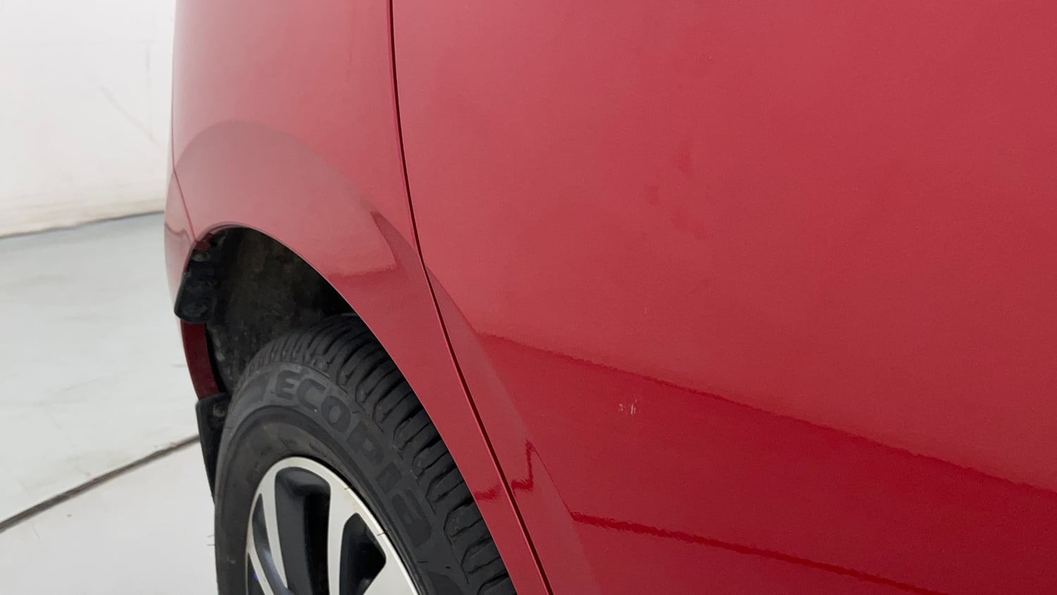 Used 2024 Maruti Suzuki Swift ZXi Plus Dual Tone AMT Petrol Automatic dents MINOR SCRATCH