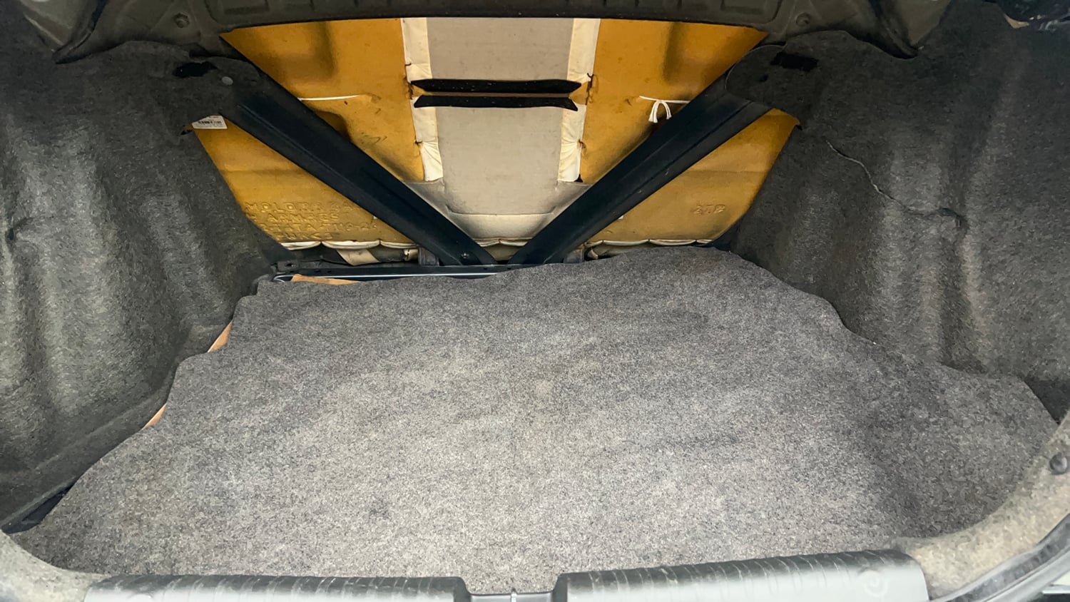 Used 2014 Honda Amaze 1.2 VX i-VTEC Petrol Manual interior DICKY INSIDE VIEW