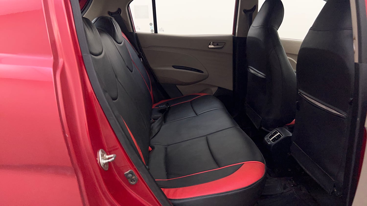 Used 2019 Hyundai Santro Sportz Petrol Manual interior RIGHT SIDE REAR DOOR CABIN VIEW