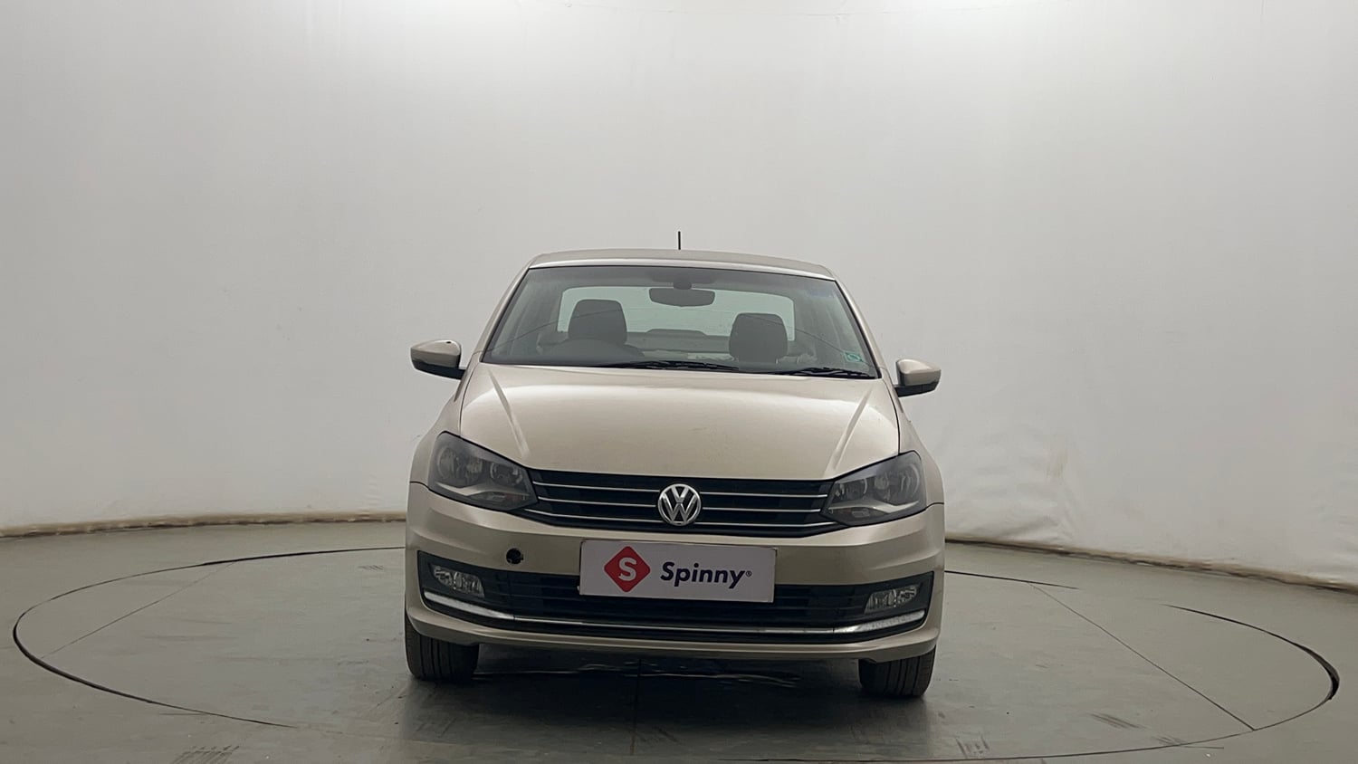 Used 2019 Volkswagen Vento Highline 1.6 (P) Petrol Manual exterior FRONT VIEW