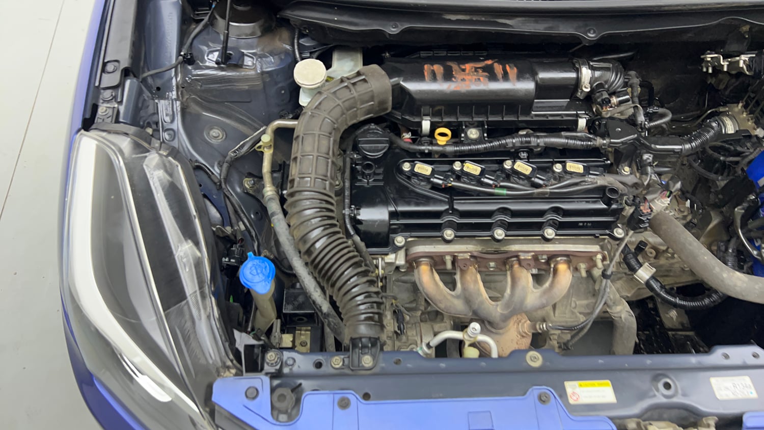 Used 2017 Maruti Suzuki Baleno Alpha 1.2 Petrol Manual engine ENGINE RIGHT SIDE VIEW