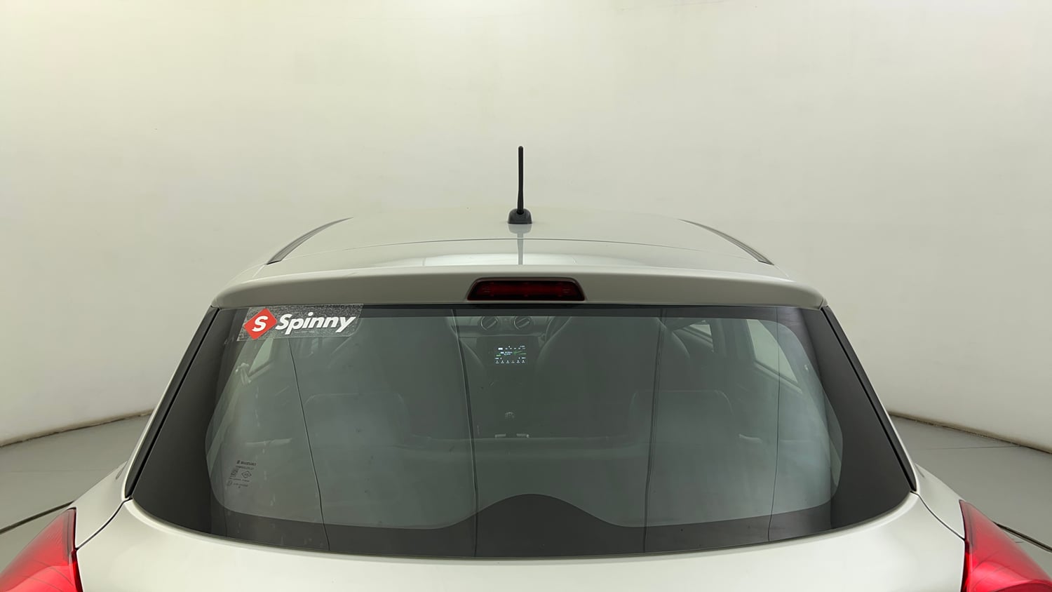 Used 2018 Maruti Suzuki Swift LXi Petrol Manual exterior BACK WINDSHIELD VIEW