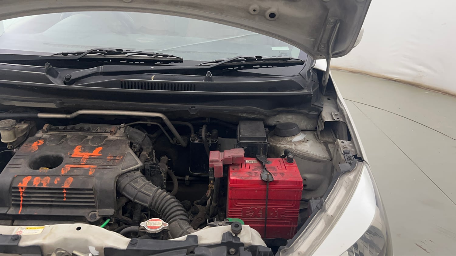 Used 2019 Maruti Suzuki Celerio ZXi Petrol Manual engine ENGINE LEFT SIDE HINGE & APRON VIEW