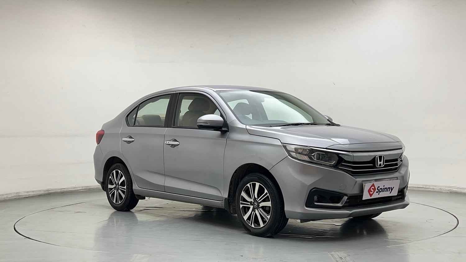 Used 2023 Honda Amaze VX 1.2 Petrol CVT Petrol Automatic exterior RIGHT FRONT CORNER VIEW