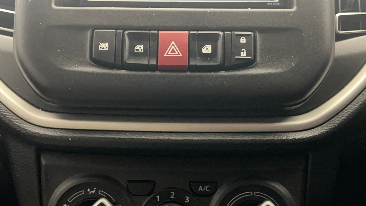 Used 2023 Maruti Suzuki Celerio VXi Petrol Manual top_features Power windows