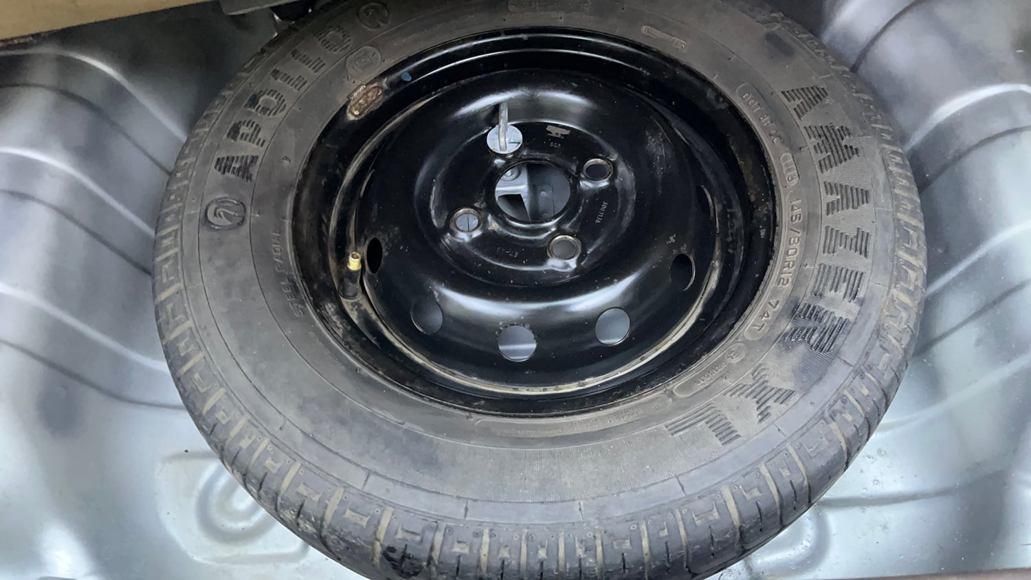 Used 2013 Maruti Suzuki Alto 800 Lxi Petrol Manual tyres SPARE TYRE VIEW