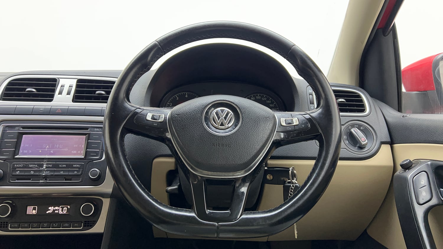 Used 2015 Volkswagen Polo Highline1.2L (P) Petrol Manual interior STEERING VIEW