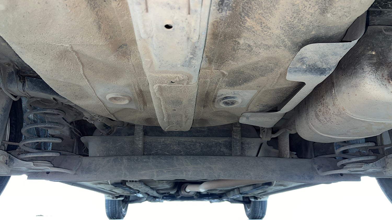 Used 2018 Hyundai Xcent SX Petrol Manual extra REAR UNDERBODY VIEW (TAKEN FROM REAR)