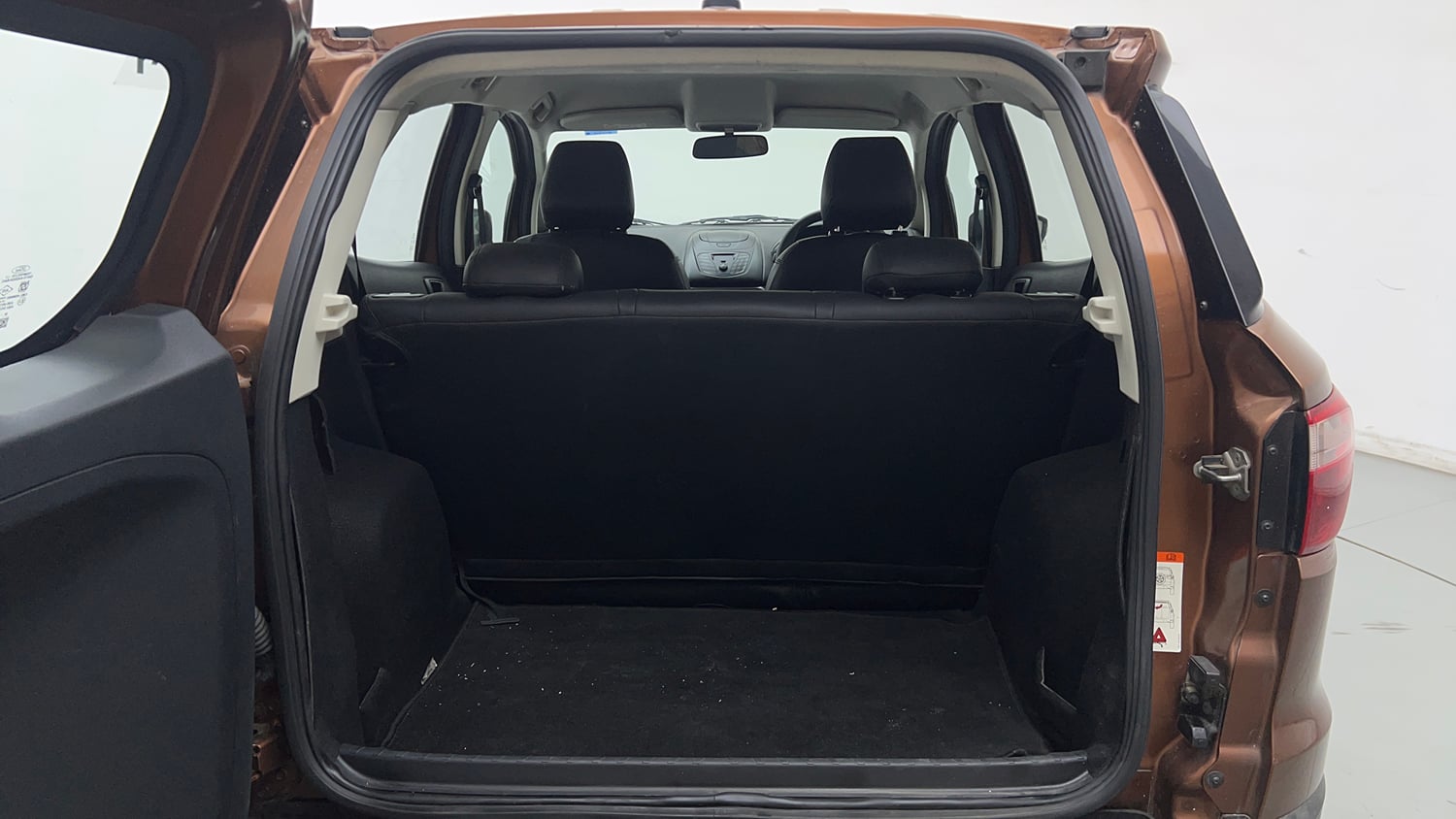 Used 2018 Ford EcoSport Ambiente 1.5L Ti-VCT Petrol Manual interior DICKY INSIDE VIEW