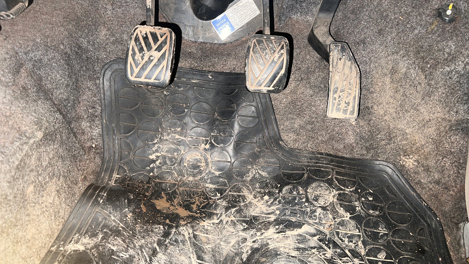 Used 2019 Maruti Suzuki Celerio ZXi Petrol Manual interior PEDALS VIEW