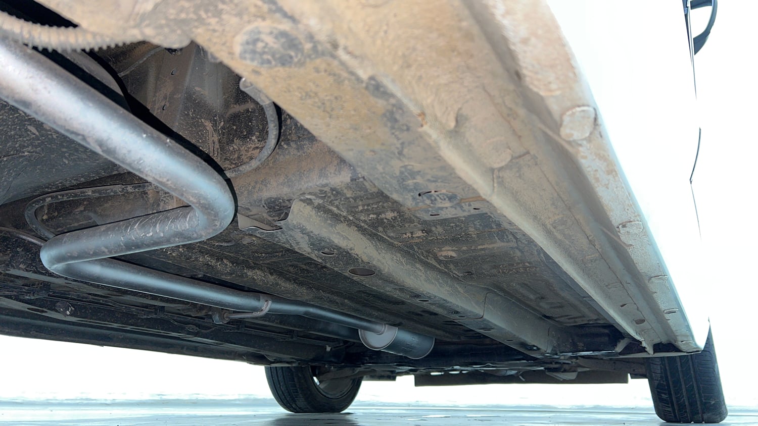 Used 2022 Tata Altroz XZA Plus Petrol Petrol Automatic extra REAR RIGHT UNDERBODY VIEW