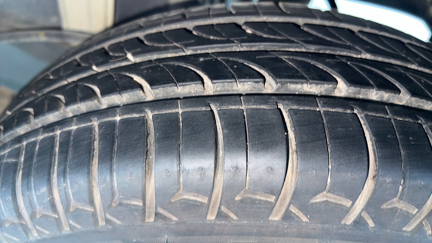 Used 2016 Maruti Suzuki Alto K10 VXi (O) Petrol Manual tyres LEFT REAR TYRE TREAD VIEW