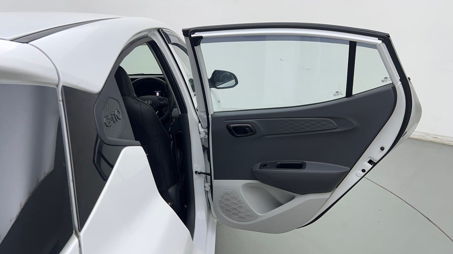Used 2026 Hyundai Grand i10 Nios Sportz 1.2 Hy-CNG Duo Cng Manual interior RIGHT REAR DOOR OPEN VIEW