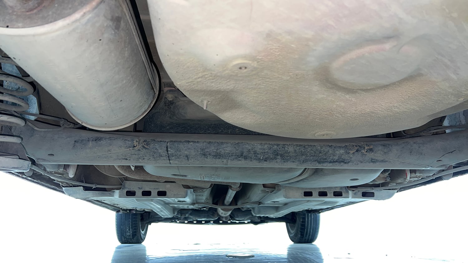 Used 2015 Volkswagen Polo Highline1.2L (P) Petrol Manual extra REAR UNDERBODY VIEW (TAKEN FROM REAR)