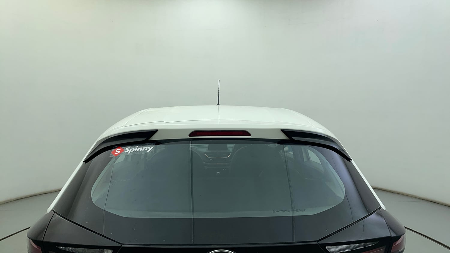 Used 2020 Tata Altroz XT Petrol Petrol Manual exterior BACK WINDSHIELD VIEW