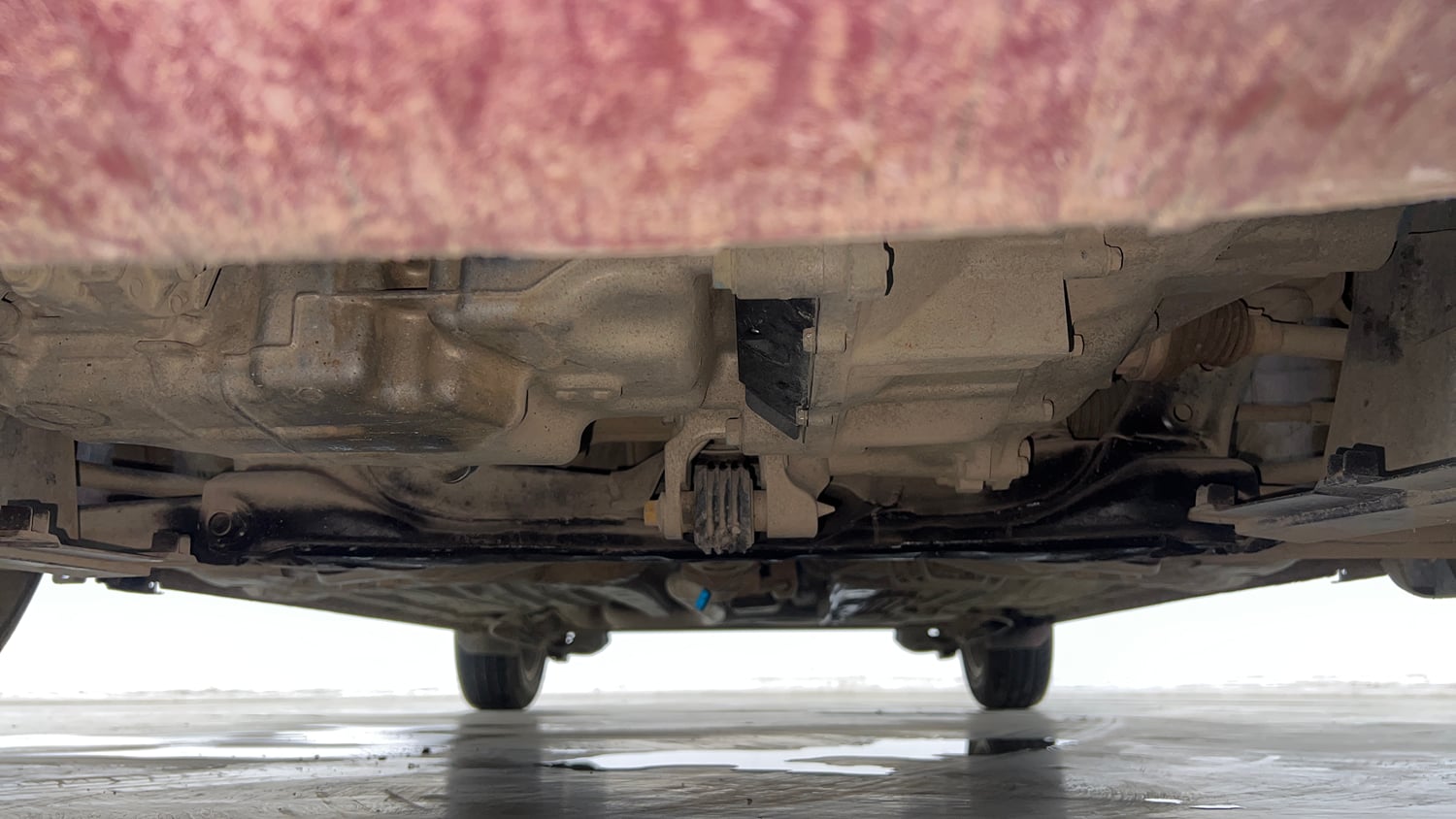 Used 2022 Honda Amaze VX MT 1.2 Petrol Petrol Manual extra FRONT LEFT UNDERBODY VIEW