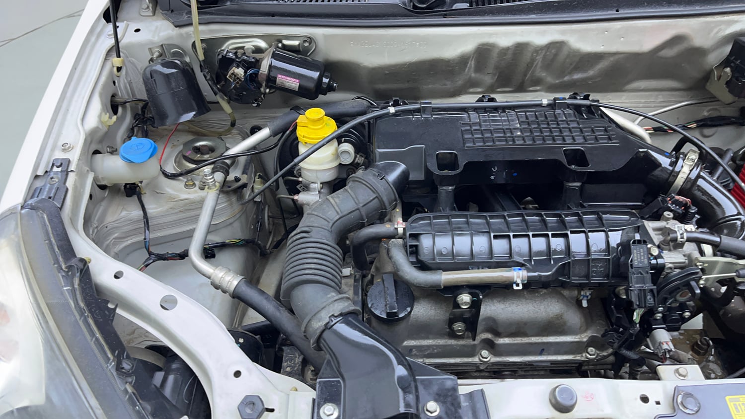 Used 2013 Maruti Suzuki Alto 800 Lxi Petrol Manual engine ENGINE RIGHT SIDE VIEW