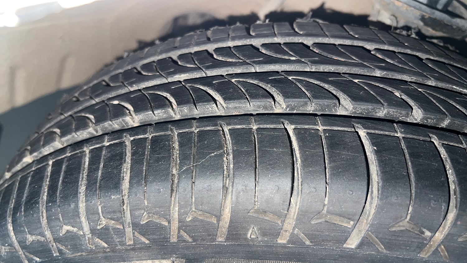 Used 2016 Maruti Suzuki Alto K10 VXi (O) Petrol Manual tyres RIGHT FRONT TYRE TREAD VIEW