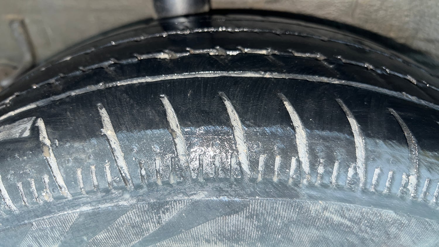 Used 2018 Maruti Suzuki Celerio VXi CNG Cng Manual tyres RIGHT REAR TYRE TREAD VIEW