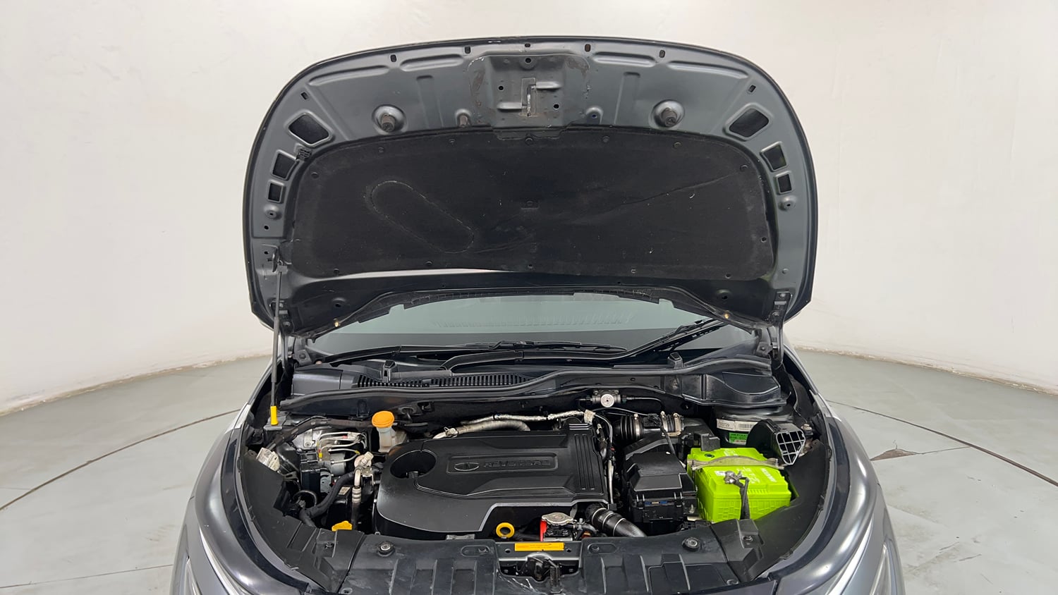 Used 2022 Tata Altroz XZ Diesel Diesel Manual engine ENGINE & BONNET OPEN FRONT VIEW