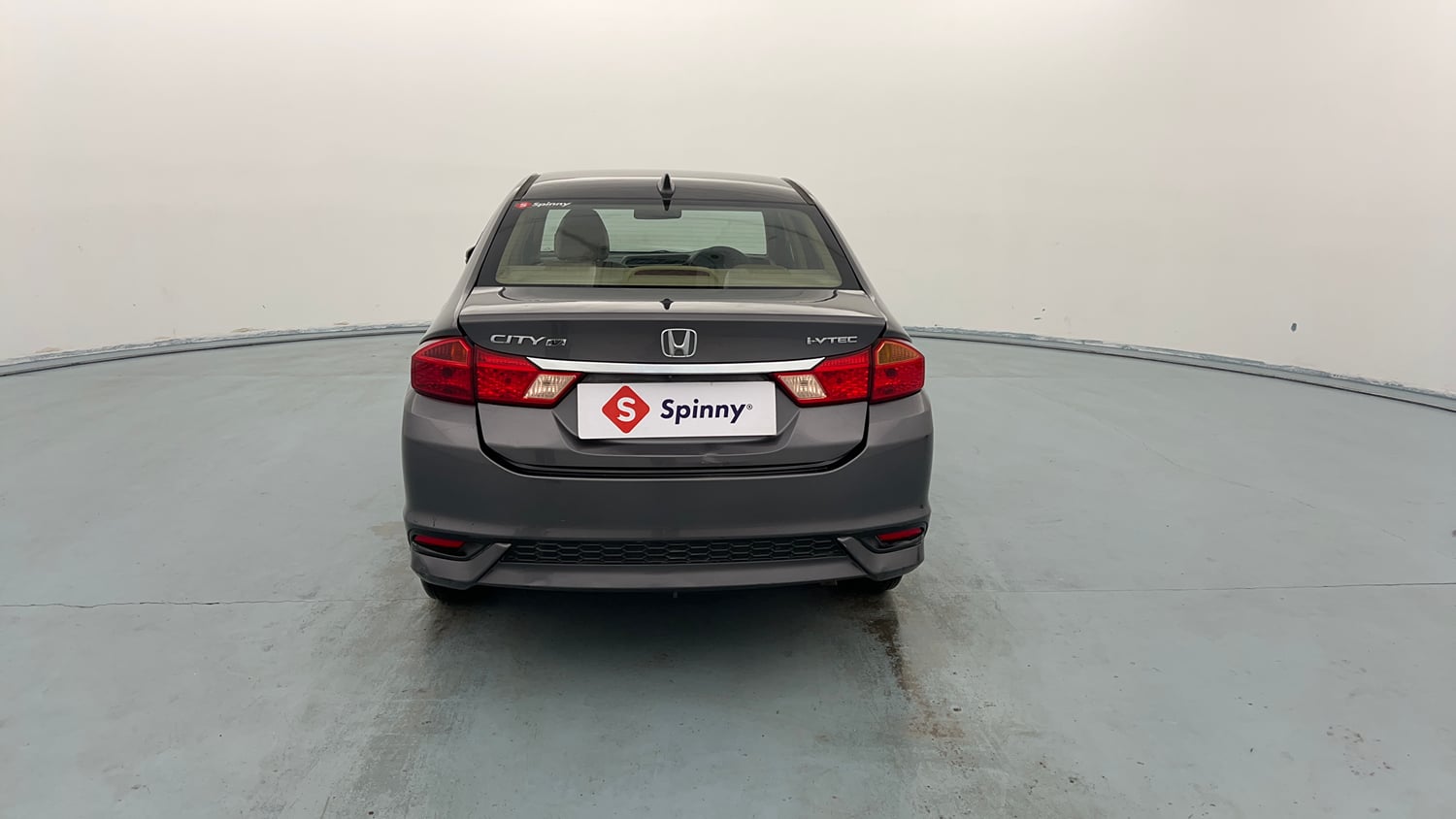 Used 2018 Honda City V Petrol Petrol Manual exterior BACK VIEW