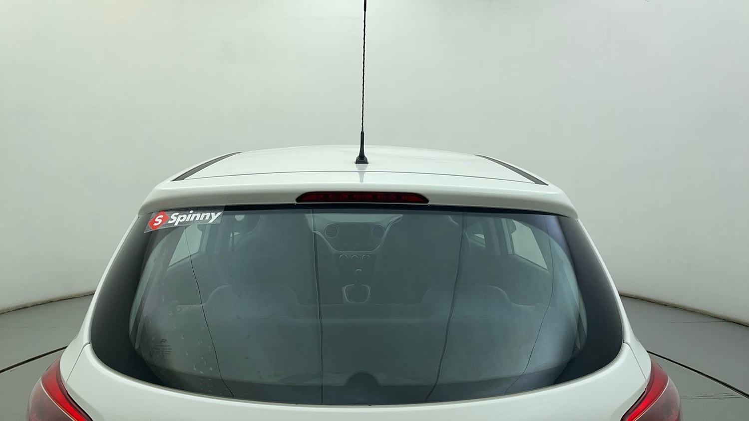 Used 2017 Hyundai Grand i10 Magna 1.2 Kappa VTVT Petrol Manual exterior BACK WINDSHIELD VIEW