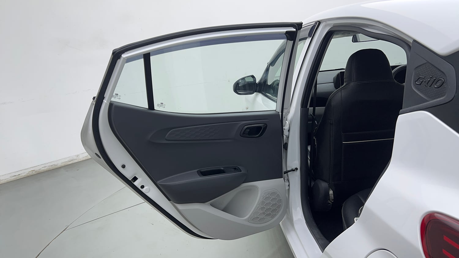 Used 2026 Hyundai Grand i10 Nios Sportz 1.2 Hy-CNG Duo Cng Manual interior LEFT REAR DOOR OPEN VIEW