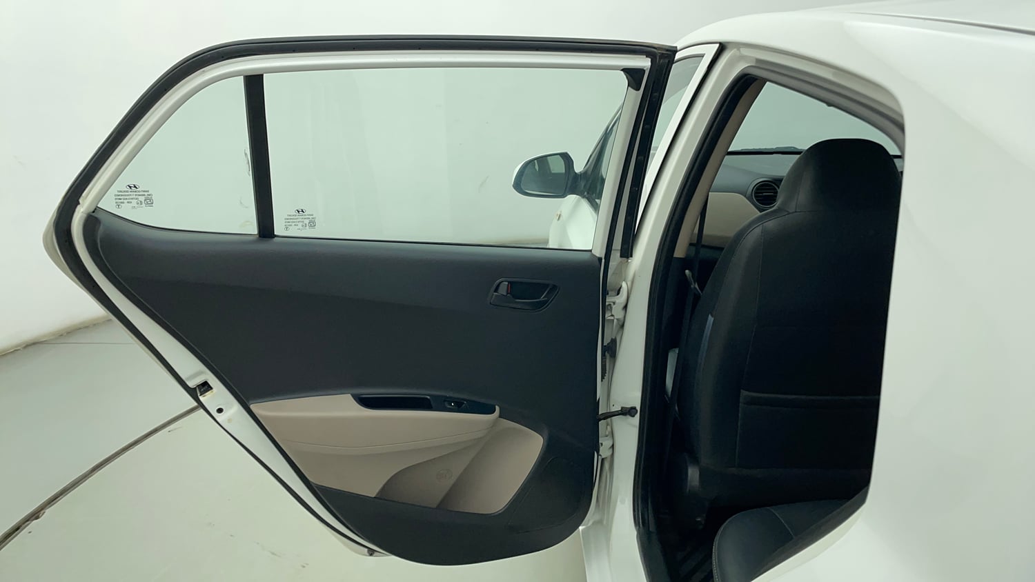 Used 2017 Hyundai Grand i10 Magna 1.2 Kappa VTVT Petrol Manual interior LEFT REAR DOOR OPEN VIEW