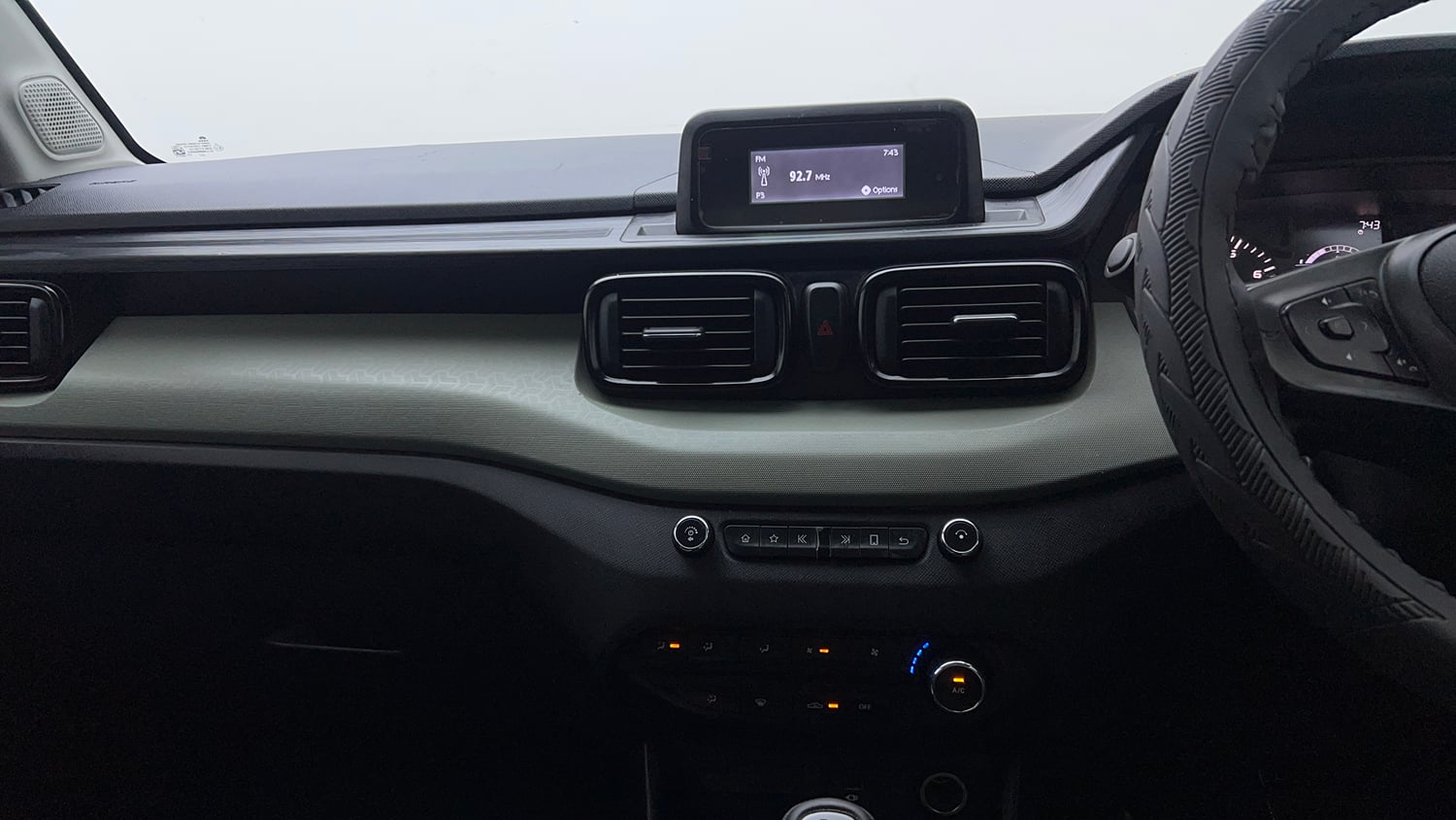 Used 2023 Tata Punch Adventure MT Petrol Manual interior MUSIC SYSTEM & AC CONTROL VIEW