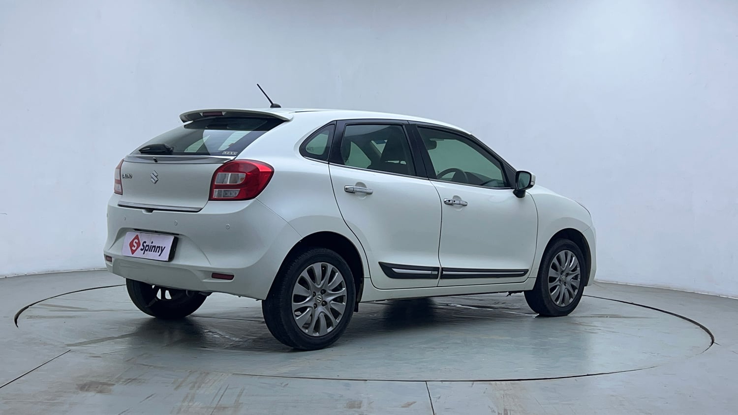 Used 2018 Maruti Suzuki Baleno Alpha 1.2 Petrol Manual exterior RIGHT REAR CORNER VIEW