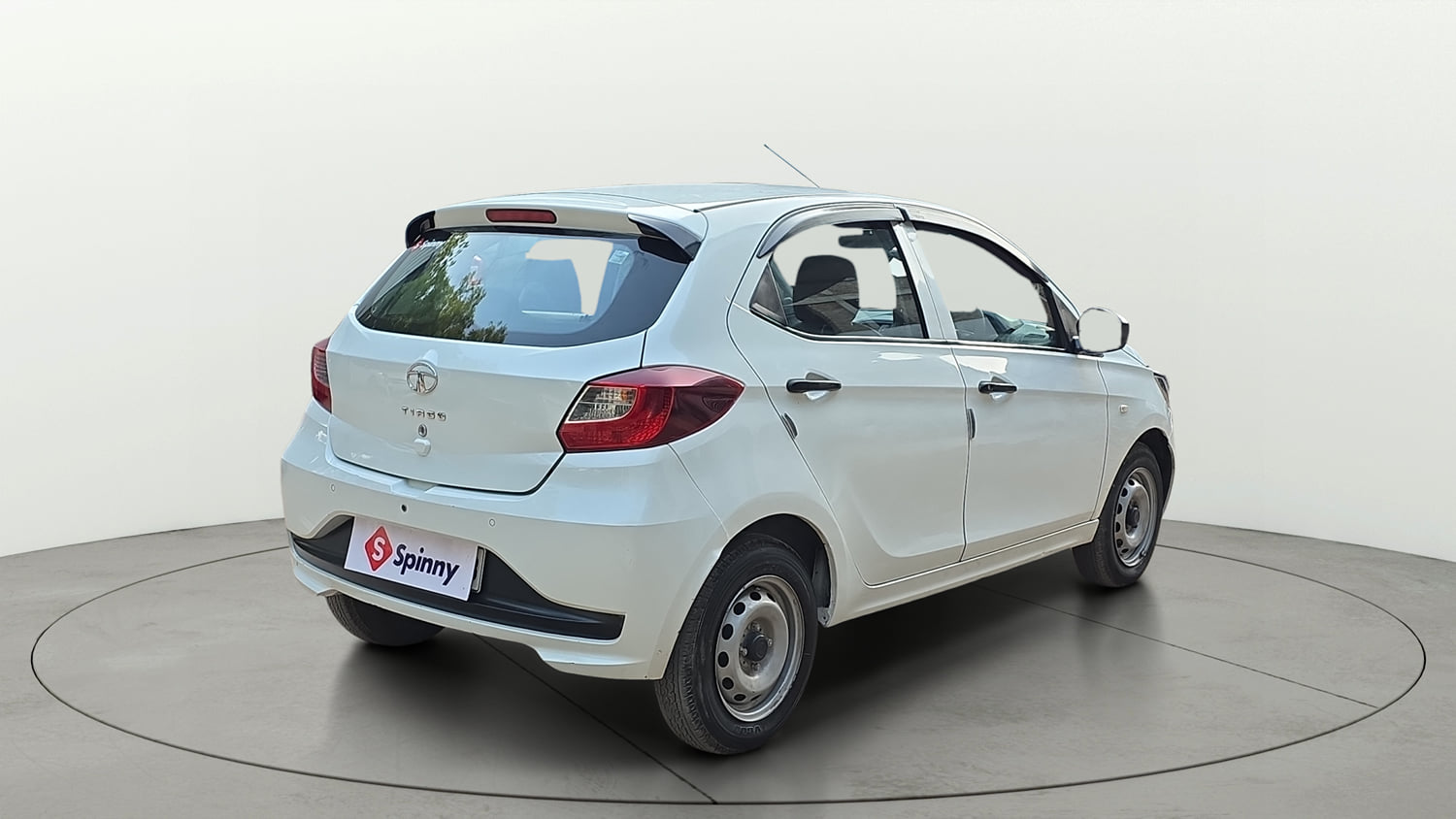 Used 2020 Tata Tiago XE Petrol Manual exterior RIGHT REAR CORNER VIEW