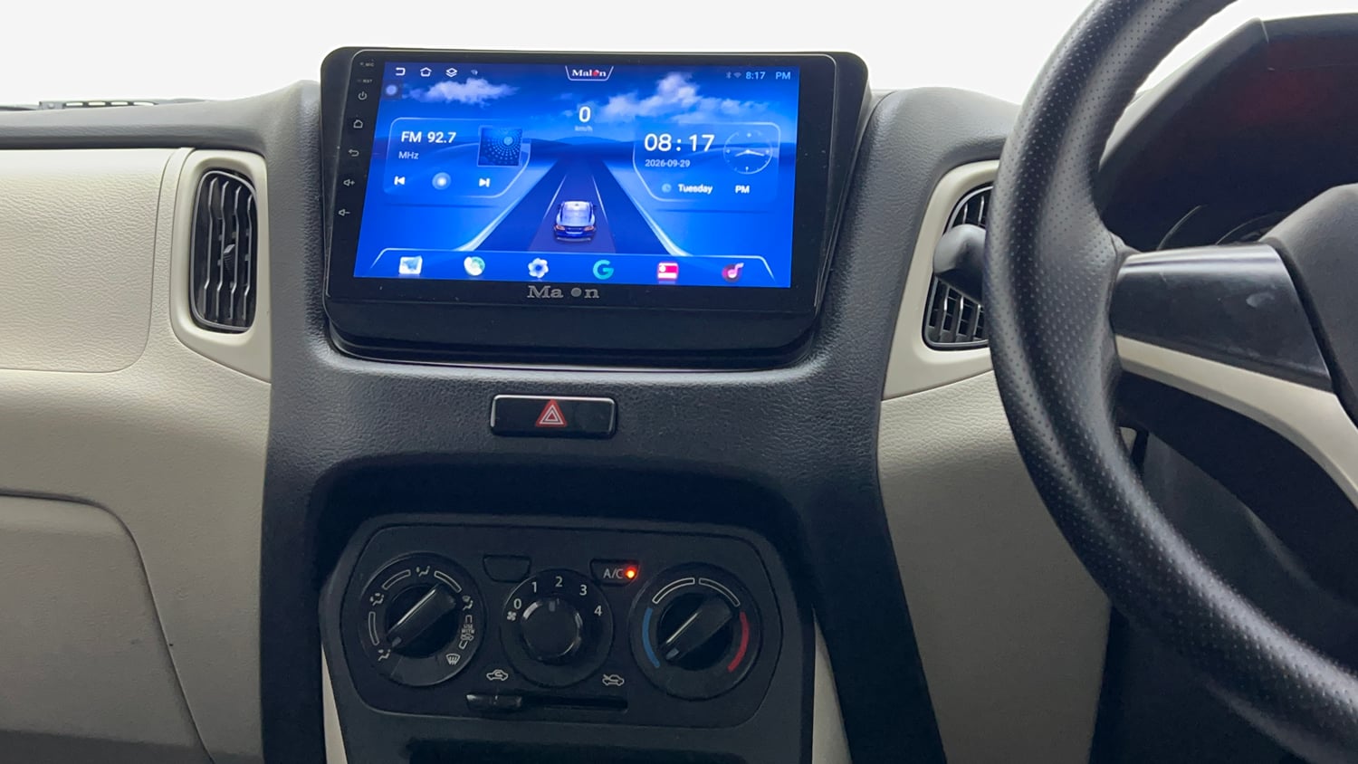 Used 2024 Maruti Suzuki Wagon R VXI 1.0 Petrol Manual interior MUSIC SYSTEM & AC CONTROL VIEW