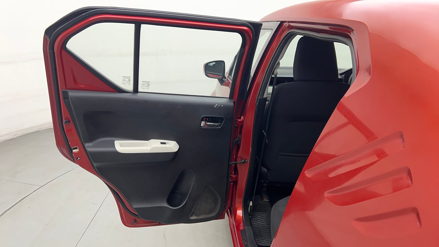 Used 2018 Maruti Suzuki Ignis Delta 1.2 AMT Petrol Automatic interior LEFT REAR DOOR OPEN VIEW