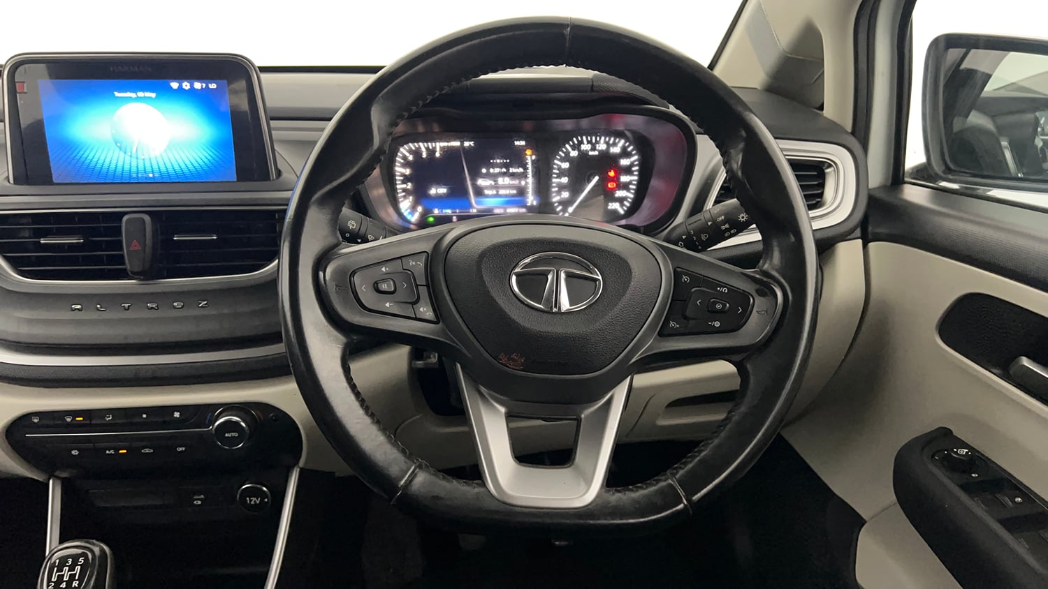Used 2022 Tata Altroz XZ Plus Diesel Diesel Manual interior STEERING VIEW