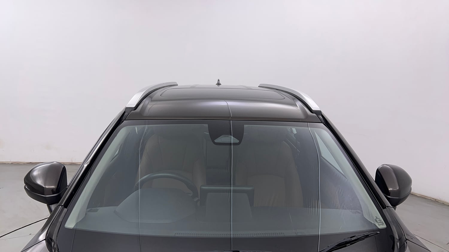 Used 2024 Honda Elevate ZX CVT Petrol Automatic exterior FRONT WINDSHIELD VIEW