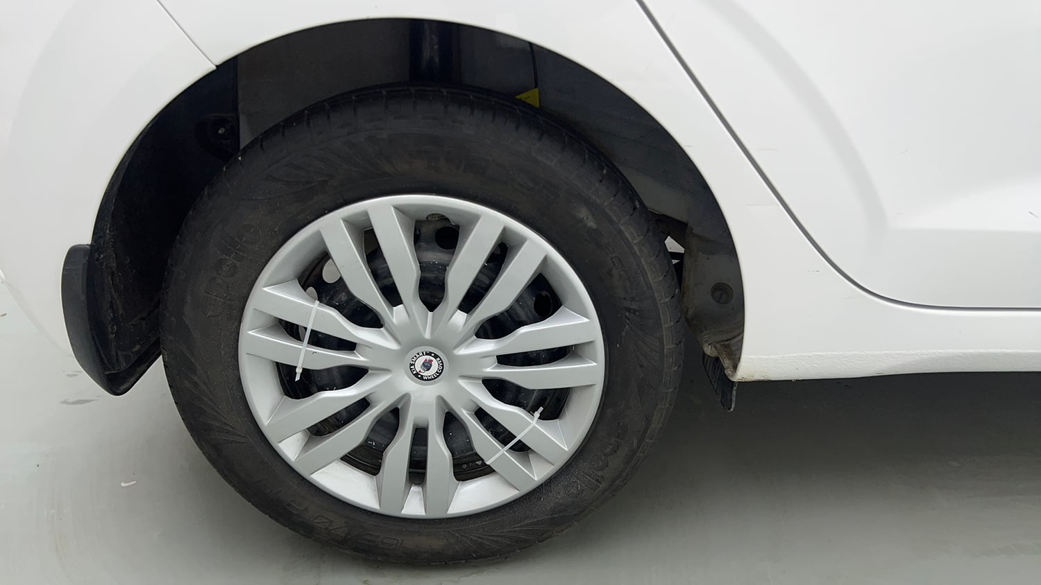 Used 2026 Hyundai Grand i10 Nios Sportz 1.2 Hy-CNG Duo Cng Manual tyres RIGHT REAR TYRE RIM VIEW