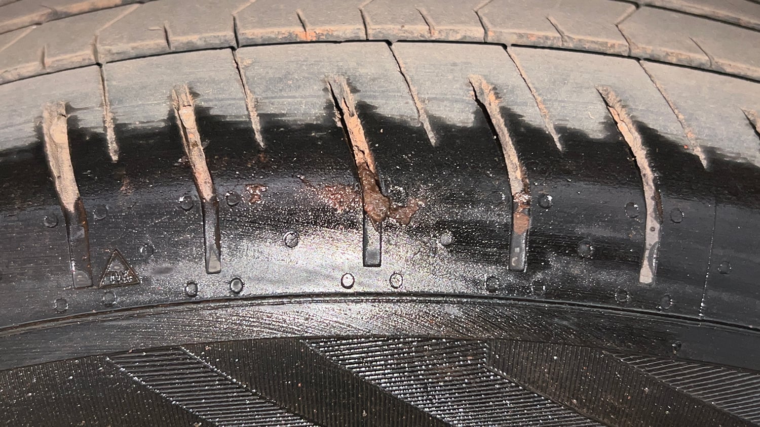 Used 2019 Hyundai Creta SX 1.6 Dual Tone Petrol Petrol Manual tyres RIGHT FRONT TYRE TREAD VIEW