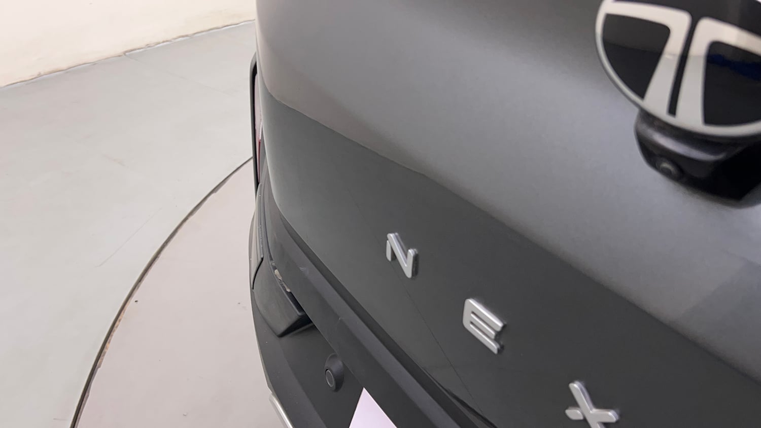 Used 2025 Tata Nexon Creative 1.2 Petrol 6AMT Petrol Automatic dents MINOR SCRATCH