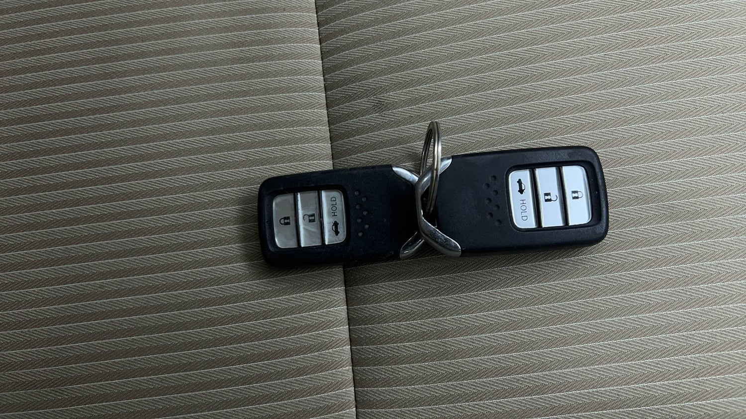 Used 2022 Honda Amaze VX MT 1.2 Petrol Petrol Manual extra CAR KEY VIEW