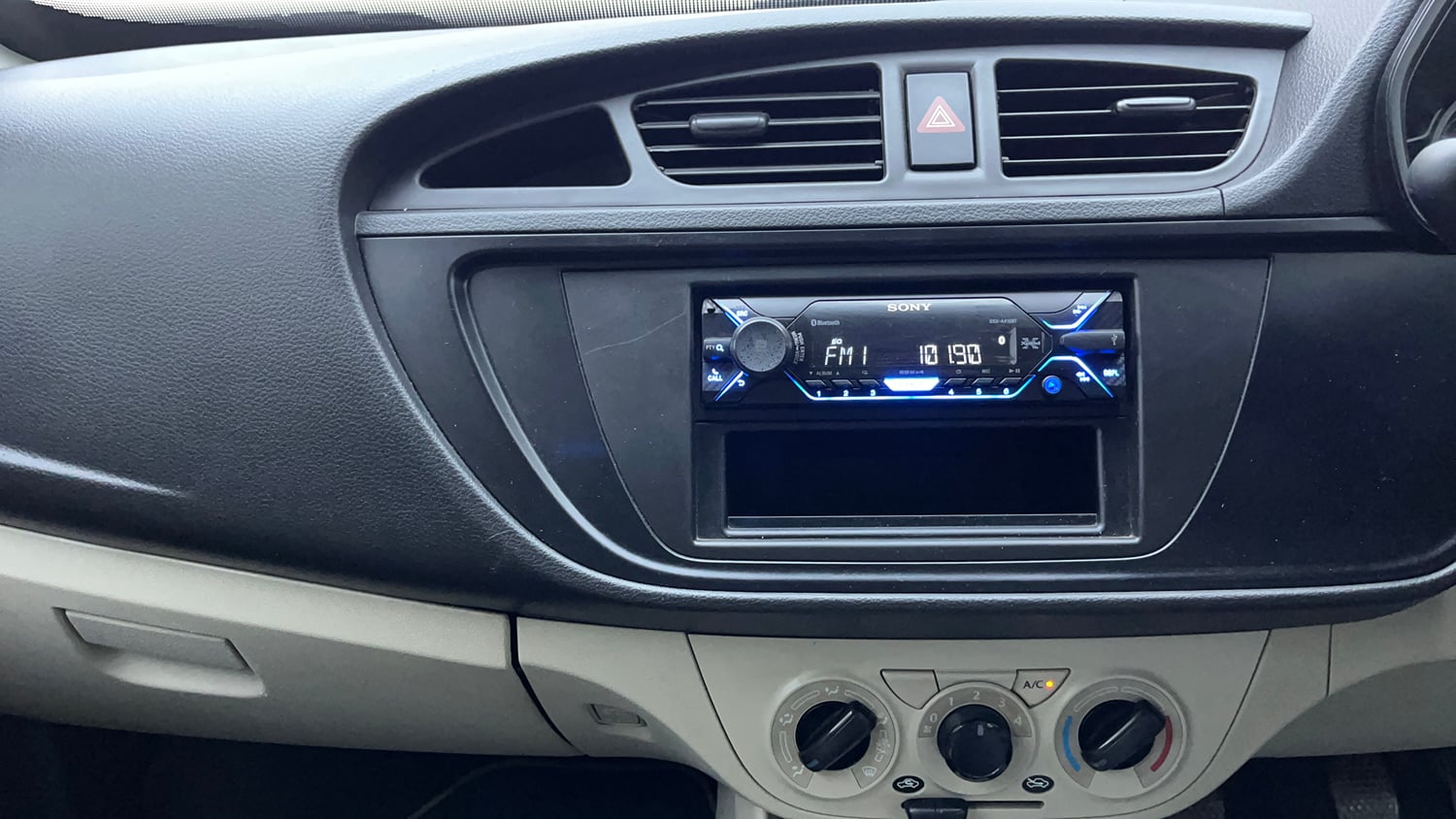 Used 2020 Maruti Suzuki Alto 800 LXi Petrol Manual interior MUSIC SYSTEM & AC CONTROL VIEW