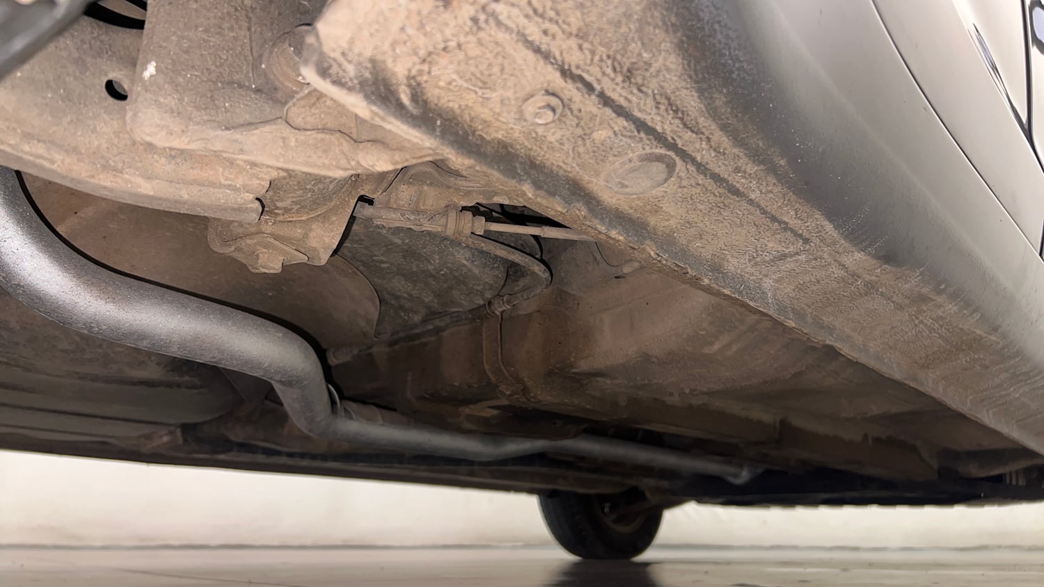 Used 2014 Hyundai i20 Sportz 1.2 Petrol Manual extra REAR RIGHT UNDERBODY VIEW