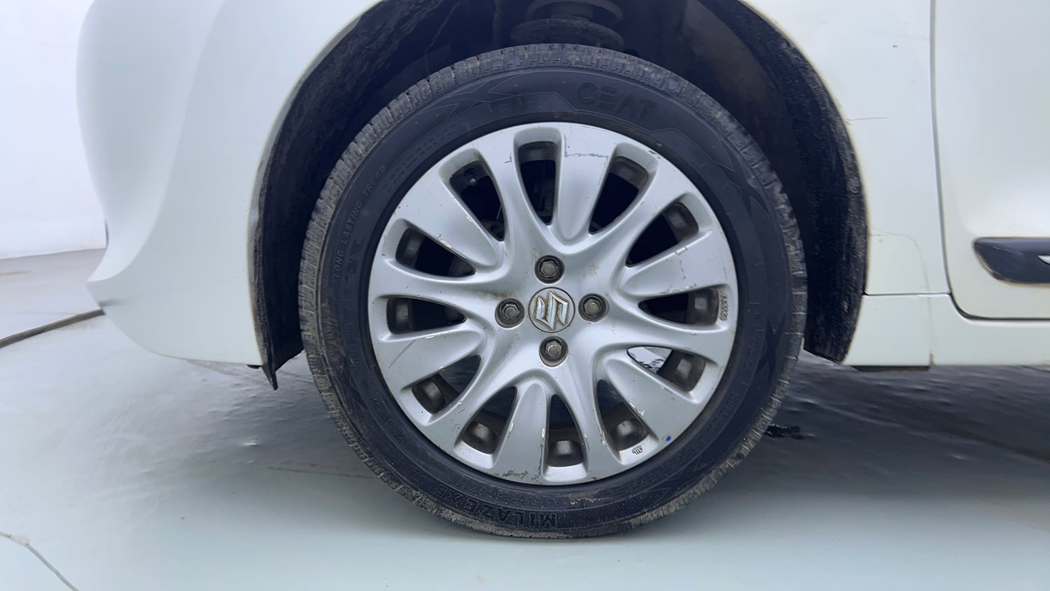 Used 2018 Maruti Suzuki Baleno Alpha 1.2 Petrol Manual interior LEFT FRONT DOOR OPEN VIEW