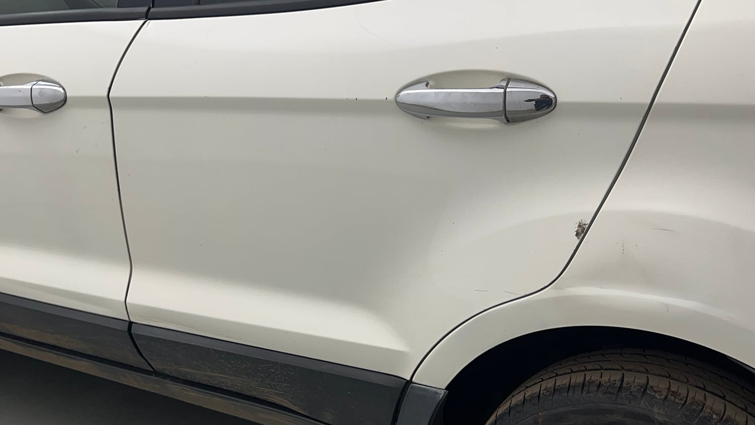 Used 2018 Ford EcoSport Trend 1.5L TDCi Diesel Manual dents MINOR SCRATCH